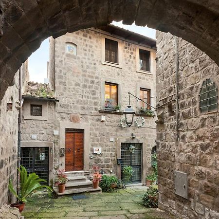 Alloggio Turistico "L'Incontro" 6 Viterbo Exterior photo